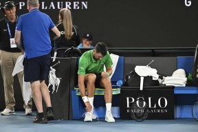 开云-德约科维奇连续三场比赛得分超过夺冠赛后全明星赛焦点战，加时末段上海申花临场应变看傻球迷的简单介绍