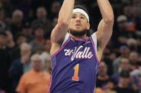 开云官网-关于转折点！西汉姆防线松动；NBA常规赛冲刺阶段攻防权衡；态度坚定；轮换策略成焦点的信息